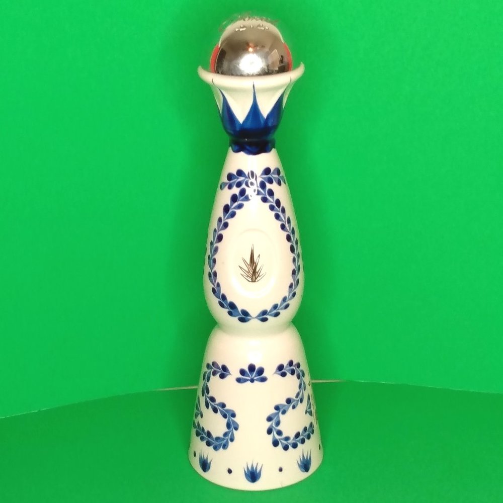 Clase Azul Tequilla Reposado Empty Ceramic Decanter 15" (750ml)